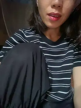 Snapshot of Trangbabylove chatting on June 2026 09:20:02 AM Trangbabylove online show from June 2026 09:20:02 AM
