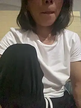 Snapshot of Trangbabylove chatting on June 2026 07:48:01 PM Trangbabylove online show from June 2026 07:48:01 PM