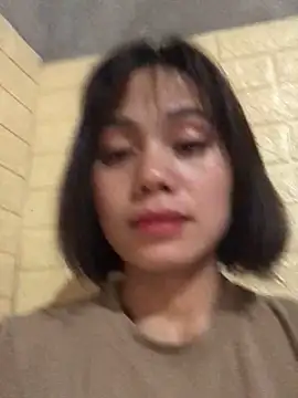 Trangbabylove online show from February 2026 12:32:01 AM