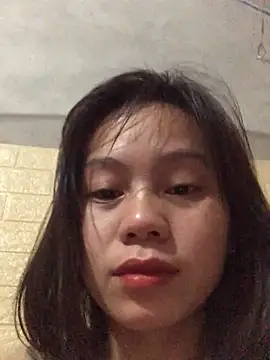 Snapshot of Trangbabylove chatting on December 2025 12:04:01 AM Trangbabylove online show from December 2025 12:04:01 AM