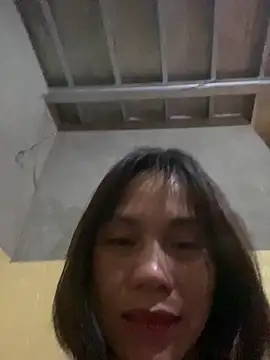 Trangbabylove online show from April 2026 11:39:01 PM