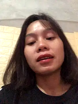 Snapshot of Trangbabylove chatting on December 2025 02:50:01 AM Trangbabylove online show from December 2025 02:50:01 AM