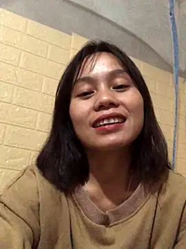 Snapshot of Trangbabylove chatting on December 2025 06:12:01 PM Trangbabylove online show from December 2025 06:12:01 PM