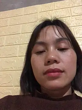 Trangbabylove online show from March 2026 05:41:02 PM