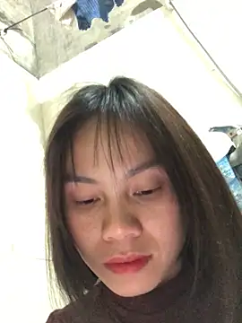 Trangbabylove online show from March 2026 10:22:02 PM