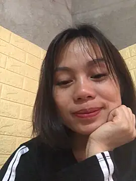 Trangbabylove online show from March 2026 01:28:02 AM