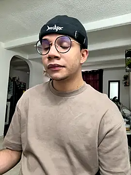 Snapshot of MarcoKostov chatting on November 2025 10:14:02 PM MarcoKostov online show from November 2025 10:14:02 PM