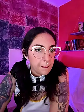 Melinerd online show from January 2026 05:05:02 PM