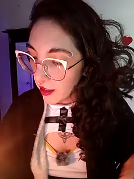 Melinerd online show from February 2026 06:30:01 PM