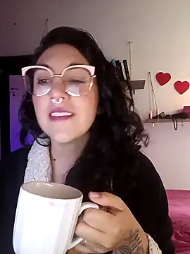 Melinerd online show from February 2026 05:47:02 PM