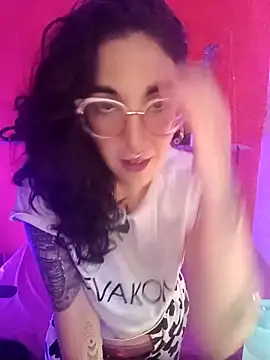 Melinerd online show from February 2026 05:19:02 PM