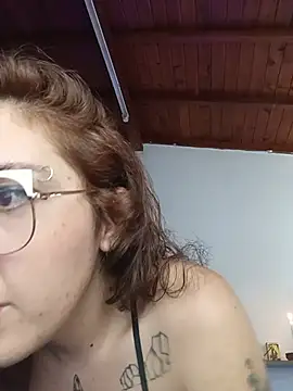Snapshot of Melinerd chatting on July 2026 06:08:02 PM Melinerd online show from July 2026 06:08:02 PM