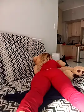 Snapshot of cleopatravodos chatting on December 2025 11:25:01 AM cleopatravodos online show from December 2025 11:25:01 AM