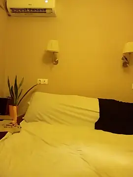 Snapshot of cleopatravodos chatting on December 2025 07:20:01 PM cleopatravodos online show from December 2025 07:20:01 PM