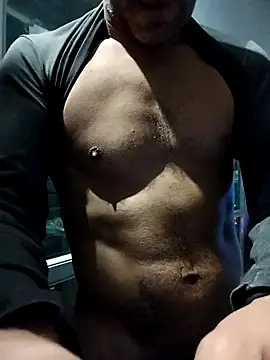 platone09 online show from December 2025 11:00:01 PM