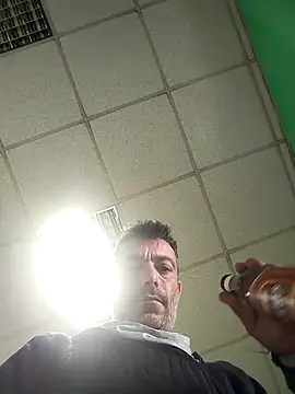 platone09 online show from November 2025 02:20:01 PM