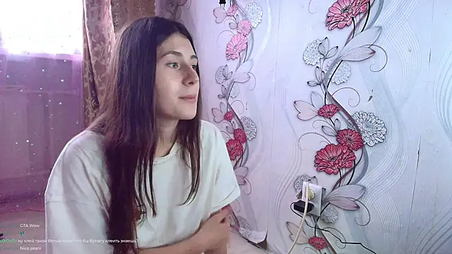 Snapshot of KristinaScott chatting on November 2025 08:36:02 AM KristinaScott online show from November 2025 08:36:02 AM