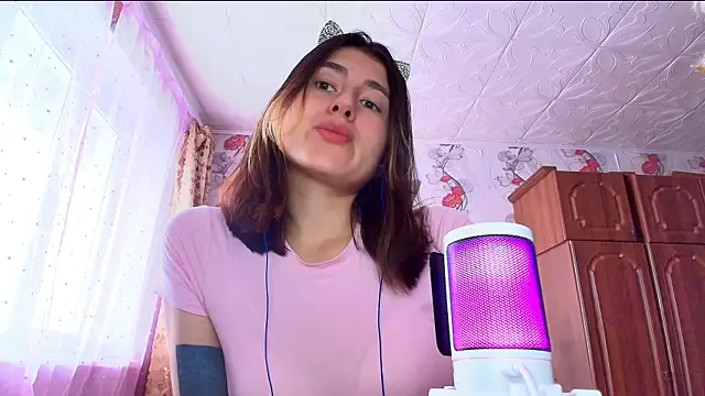 KristinaScott online show from January 2026 08:32:01 AM