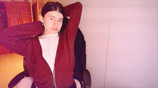 KristinaScott online show from February 2026 05:02:01 PM