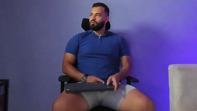 Chris Varden online show from December 2025 12:30:03 PM