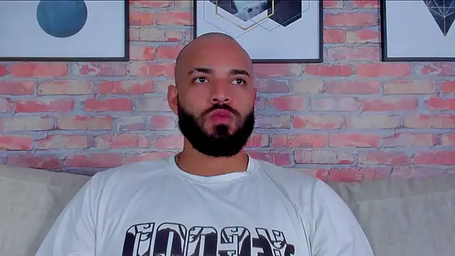 Chris Varden online show from March 2026 08:22:01 PM