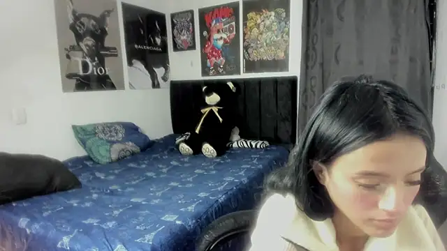 Snapshot of Candy__Girll18 chatting on February 2026 12:33:02 AM Candy Girll18 online show from February 2026 12:33:02 AM