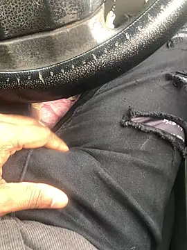 Snapshot of dreamframe chatting on February 2026 09:42:01 AM dreamframe online show from February 2026 09:42:01 AM