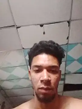 Snapshot of Rich_Boy_Activ chatting on November 2025 11:37:01 AM Rich Boy Activ online show from November 2025 11:37:01 AM