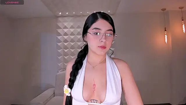 HaileyRoss  online show from March 2026 11:41:01 AM