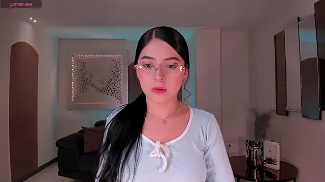 HaileyRoss  online show from March 2026 09:11:02 AM