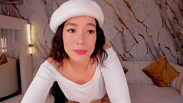 Snapshot of ZaraKafruni chatting on February 2026 04:23:02 AM ZaraKafruni online show from February 2026 04:23:02 AM