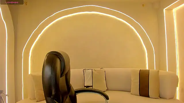 ZaraKafruni online show from March 2026 04:31:01 AM