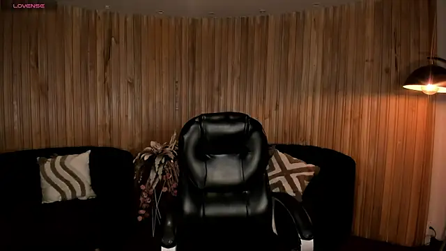 ZaraKafruni online show from January 2026 08:38:02 PM