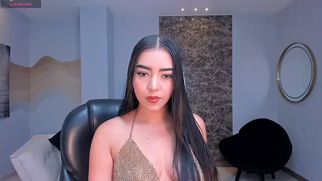 SophieLanne online show from December 2025 04:06:02 AM