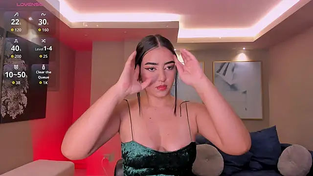 SophieLanne online show from November 2025 04:13:01 AM