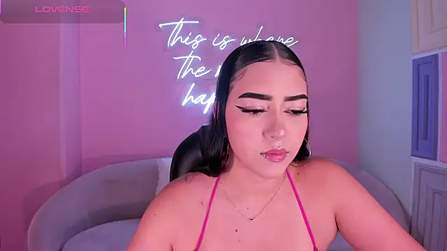 SophieLanne online show from March 2026 04:50:01 AM