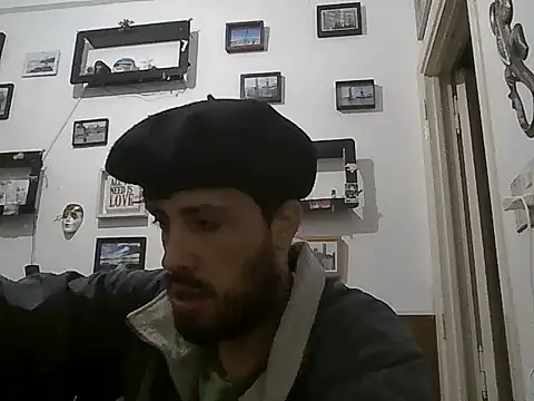 Snapshot of Ratacrocante chatting on June 2026 05:46:01 AM Ratacrocante online show from June 2026 05:46:01 AM
