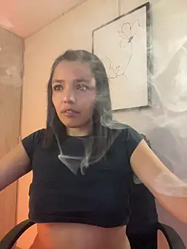 LaraDanverss online show from April 2026 08:36:02 PM