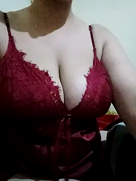 Snapshot of Maryam89six chatting on November 2025 07:13:02 PM Maryam89six online show from November 2025 07:13:02 PM