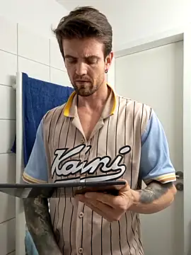 Snapshot of Mystery_Mark chatting on March 2026 05:20:01 PM Mystery Mark online show from March 2026 05:20:01 PM