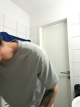 Snapshot of Mystery_Mark chatting on February 2026 07:11:01 PM Mystery Mark online show from February 2026 07:11:01 PM