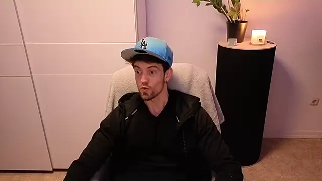 Mystery Mark online show from November 2025 08:08:01 PM