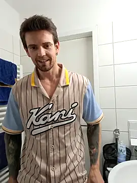 Snapshot of Mystery_Mark chatting on February 2026 06:26:01 PM Mystery Mark online show from February 2026 06:26:01 PM