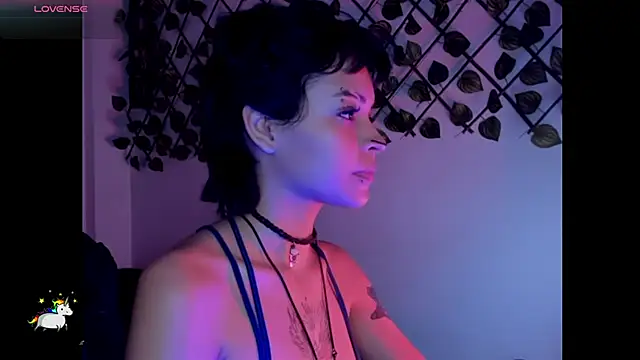 Anny Kiitty online show from June 2026 04:01:01 AM