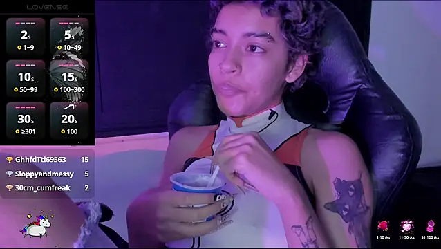 Anny Kiitty online show from March 2026 06:29:01 AM