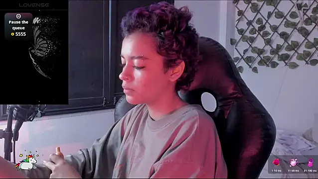 Anny Kiitty online show from February 2026 04:16:02 PM