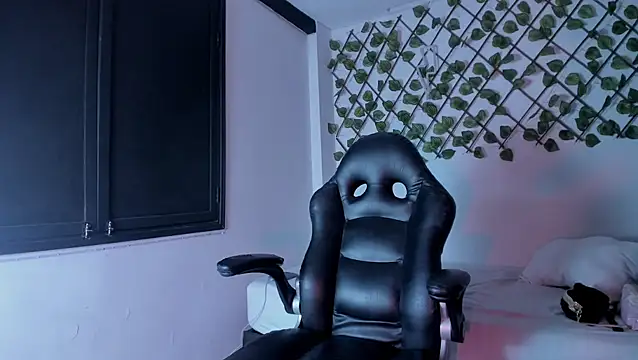 Anny Kiitty online show from February 2026 04:11:01 AM