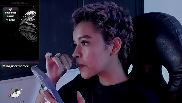 Anny Kiitty online show from February 2026 04:05:01 PM