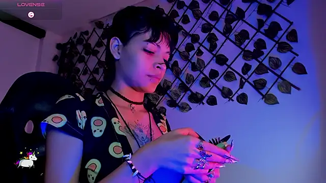 Anny Kiitty online show from June 2026 03:40:01 AM