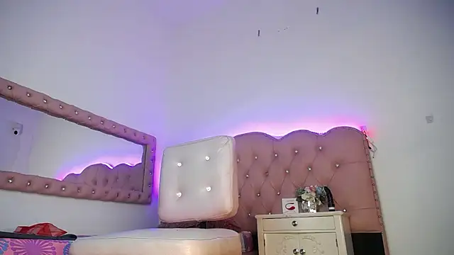 Sussan cooper online show from March 2026 07:43:02 PM